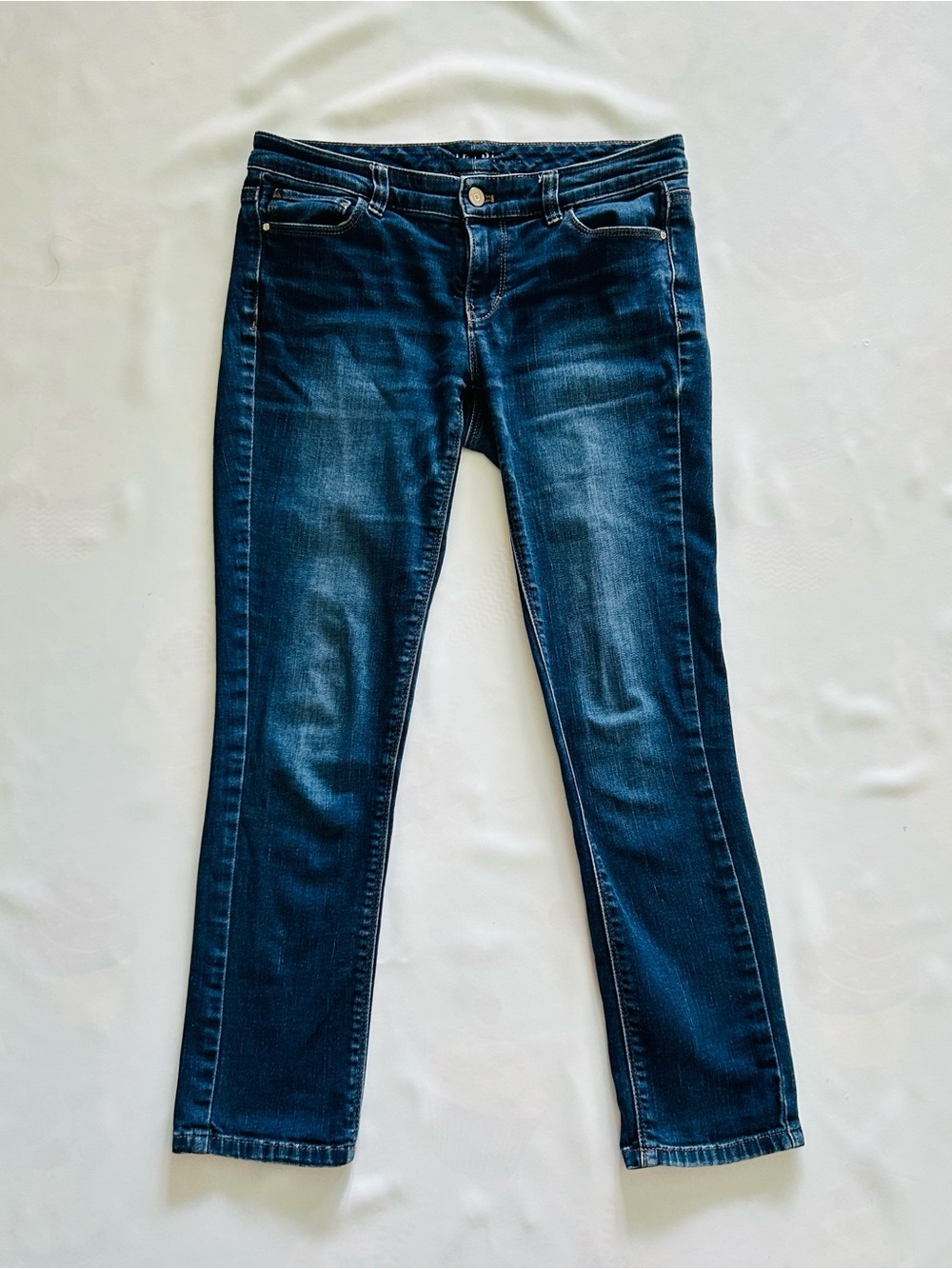 EUC White House Black Market 4S Jeans Straight Leg Dark Wash Denim Skinny Leg
